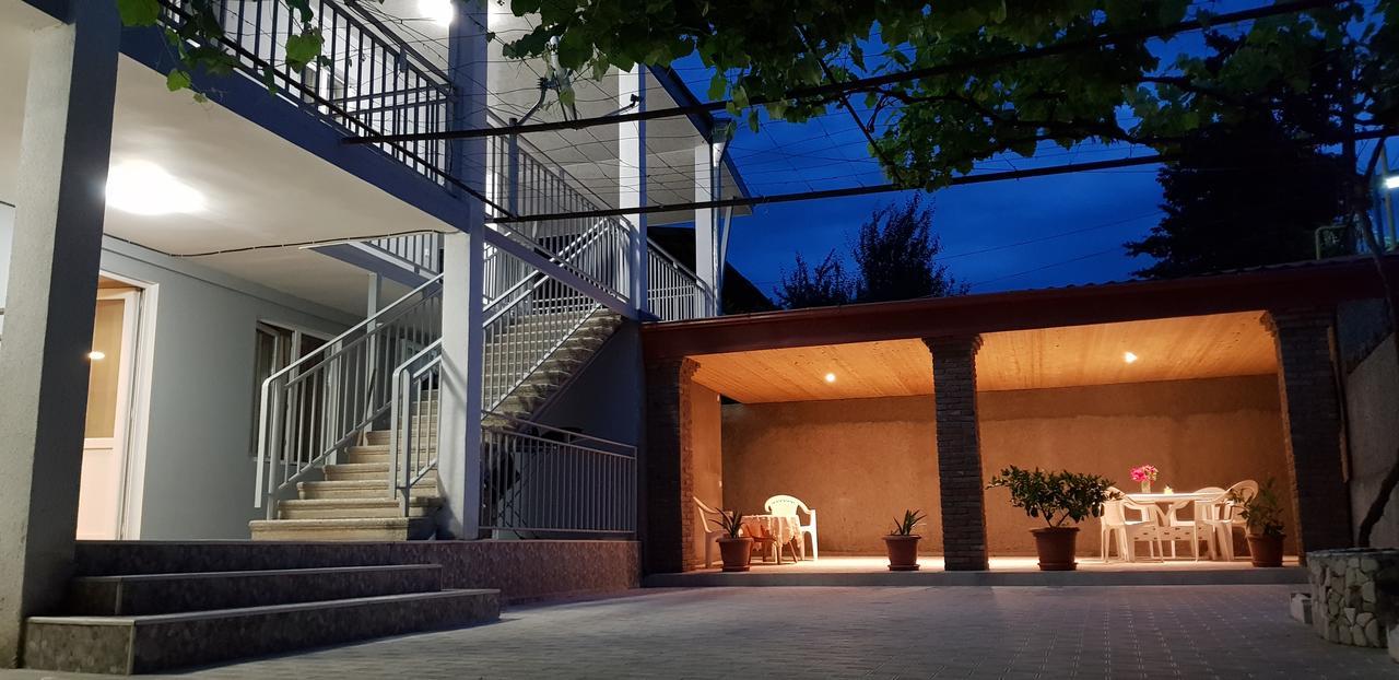 White House In Kakheti Eniseli Hotel Gremi Exterior photo